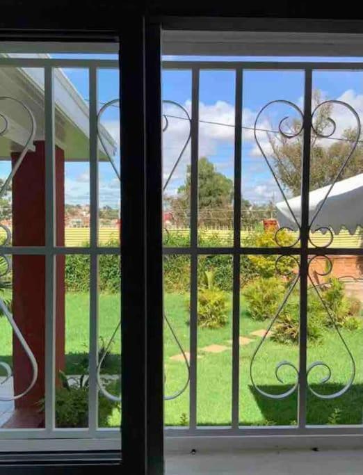 Villa Paisible Proche Des Rizieres 塔那那利佛 外观 照片